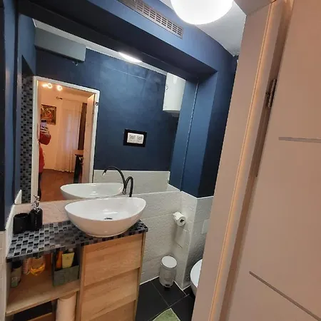 Apartment Mint